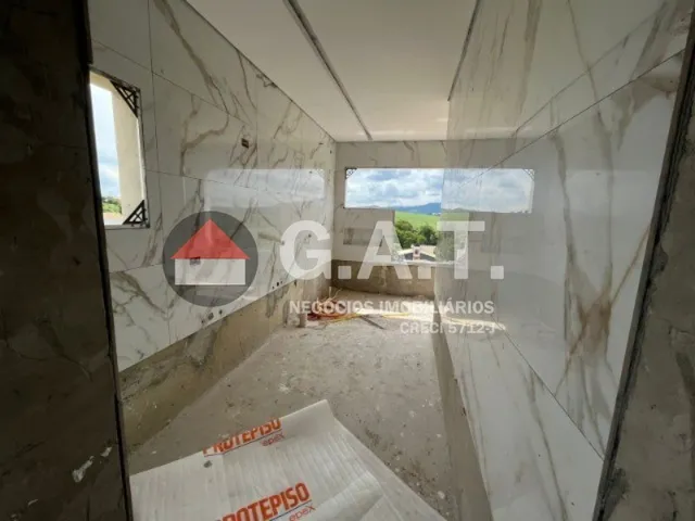 Imagem 6: Casa de alto padrão em condomínio de luxo em Aracoiaba da Serra-SP, com 3 quartos, 3