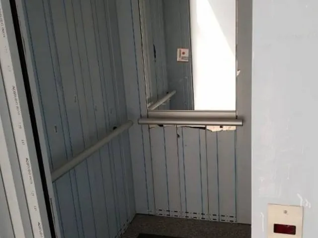 Imagem 6: Prédio Comercial de 706M² À Venda na Vila Trujillo, Sorocaba-Sp!
