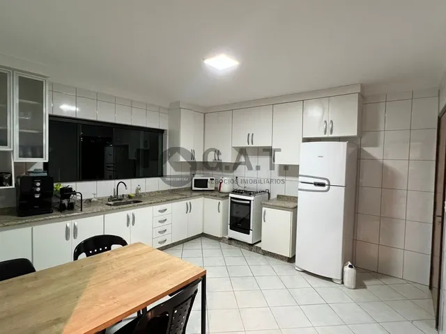 Imagem 4: Casa para Locação em Sorocaba-SP, Parque Campolim: 4 Quartos, 4 Suítes, 3 Salas, 2