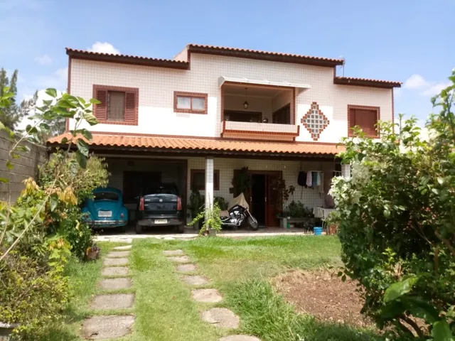 Imagem: Casa em Condomínio com 3 Quartos e 1 Suíte