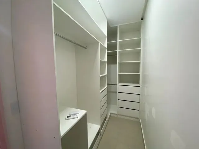Imagem 2: Casa Térrea no Condomínio Passaredo na Ponta Negra com 190M² e 3 Dormitórios Em