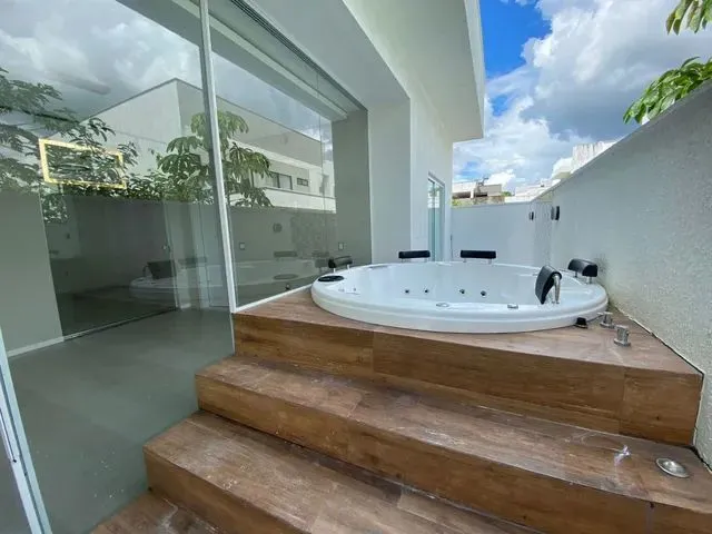 Imagem 12: Casa Térrea no Condomínio Passaredo na Ponta Negra com 190M² e 3 Dormitórios Em