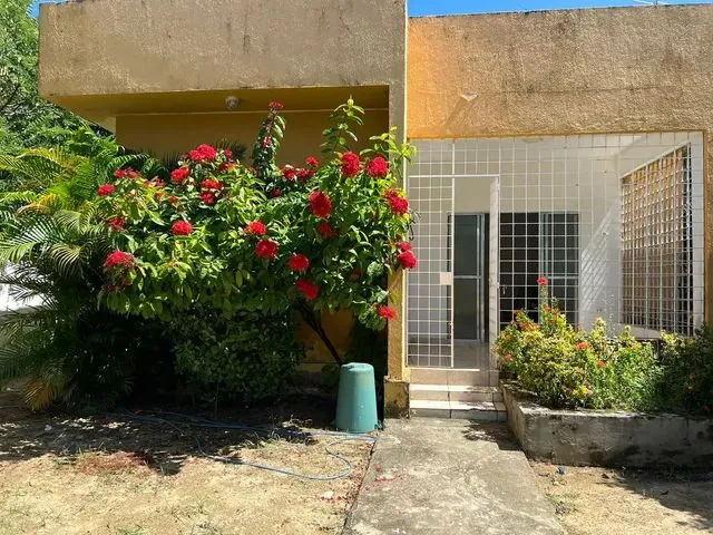 Imagem 11: Vendo Casa: 3 Qtos Um Sendo Suíte. (Aceito Proposta)