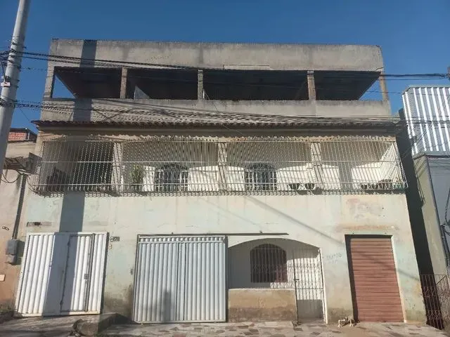 Imagem: Casas C/ Garagem Ponto Comercial