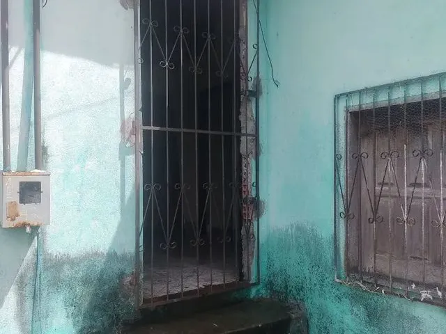 Imagem 3: Vende-Se Uma Casa com Outra Germinada