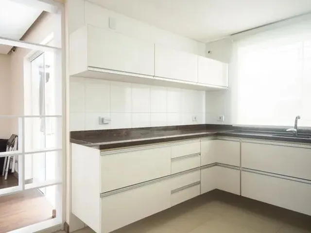 Imagem: Sao Jose dos Pinhais - Casa Padrão - Afonso