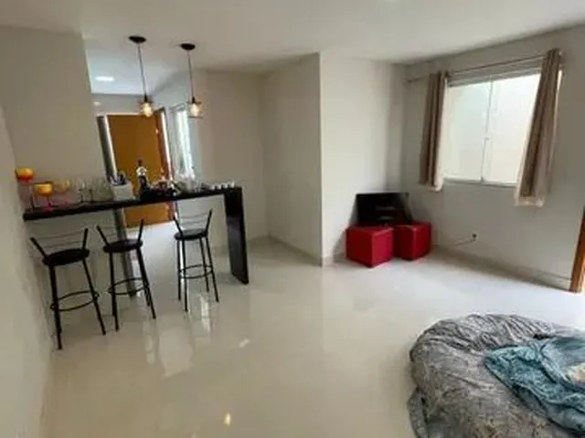 Imagem 8: Casa para Venda em Guarapari, Nova Guarapari, 3 Dormitórios, 1 Suíte, 3 Banheiros, 2