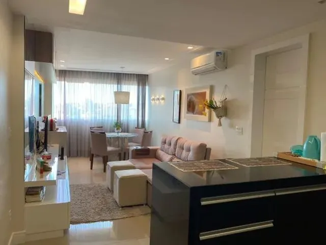 Imagem: O apartamento possui 1 Dormitório, 1 Banheiro, 1 Vaga na