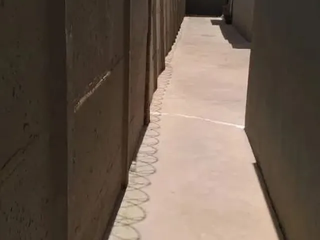 Imagem 2: Alugo Casa Fundos