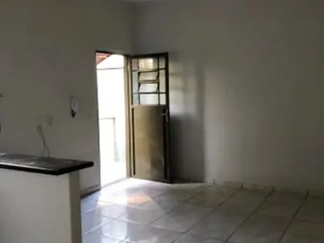 Imagem 8: Alugo Casa Fundos