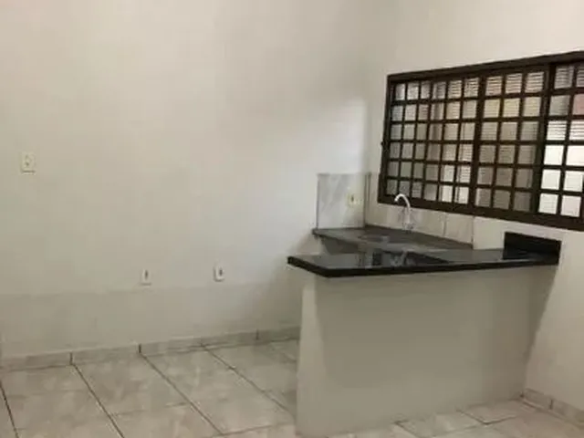 Imagem 4: Alugo Casa Fundos