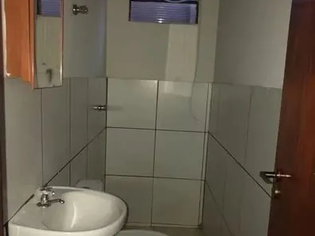 Imagem 7: Alugo Casa Fundos