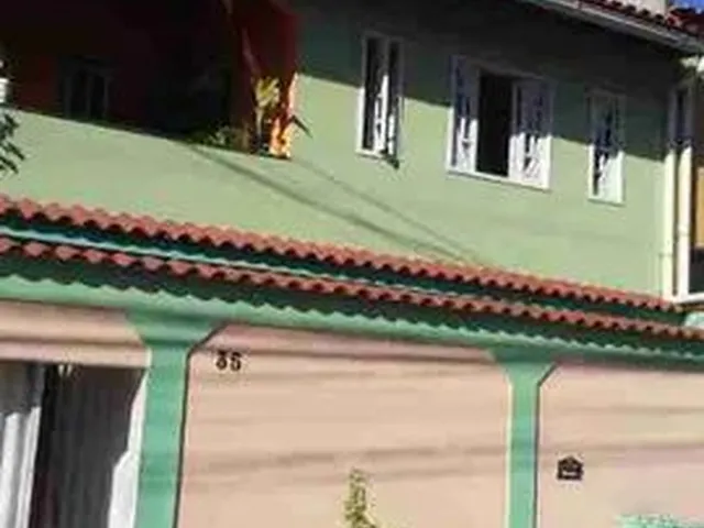 Imagem: Alugar Esta Belíssima Casa com 8 Comodos