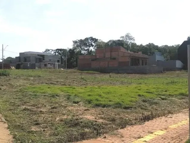 Imagem: Terrenos com Ótima Localização no Jd