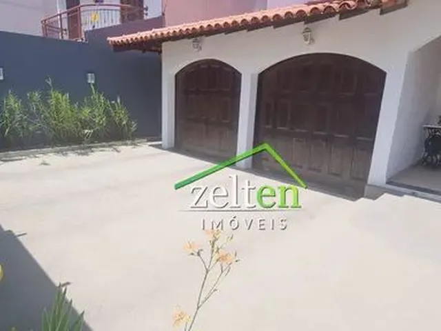 Imagem: Casa com 4 Dormitórios À Venda, 250 M²