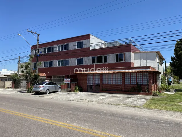 Imagem: Imóvel Comercial com apartamentos residenciais