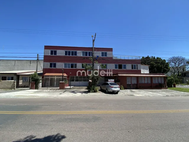 Imagem 6: Imóvel Comercial com apartamentos residenciais