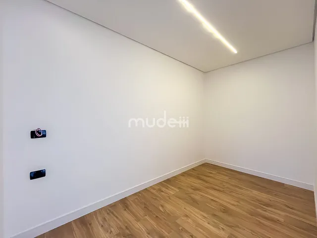 Imagem 4: Sobrado Alto Padrão