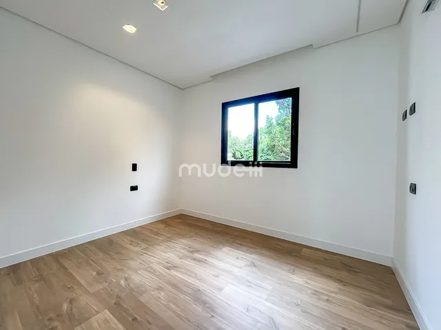 Imagem 3: Sobrado Alto Padrão
