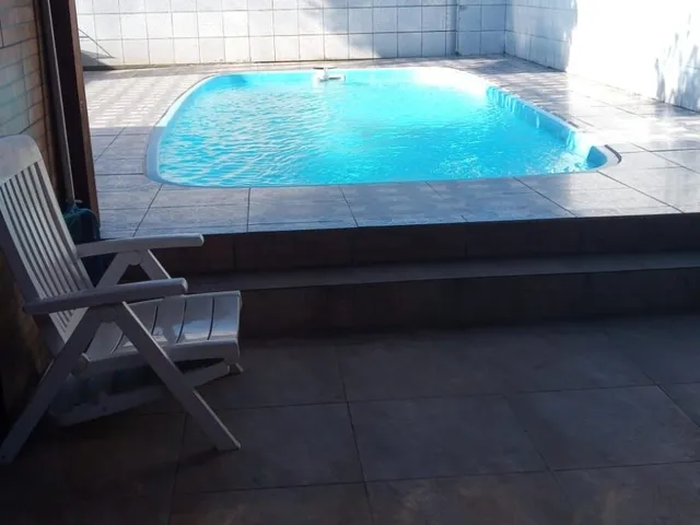 Imagem 12: Linda casa com piscina em palhoça