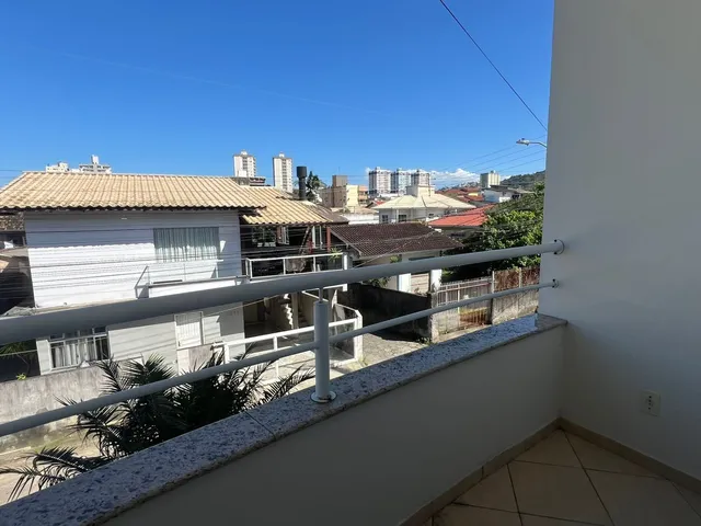 Imagem 7: Sobrado moderno com 3 dormitórios com 1 suíte