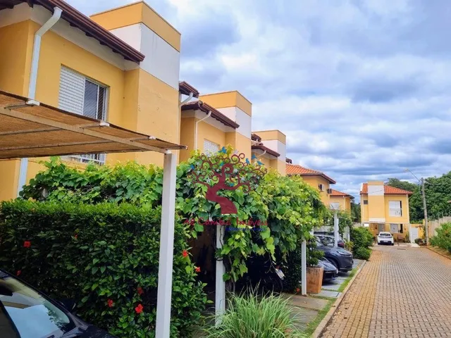 Imagem: Casa em Condomínio à Venda em Campinas-SP