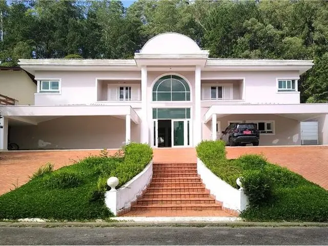 Imagem: Linda Casa em Aldeia da Serra 6 Suites
