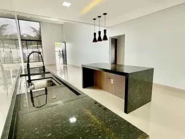 Imagem 3: Vende-Se Casa com Piscina em Parnamirim