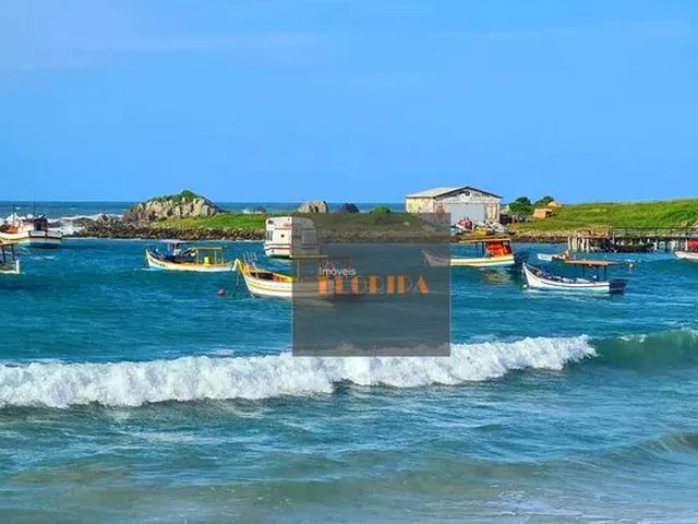 Imagem 1: Casa Térrea a 200 Metros da Praia da Armação e do Matadeiro