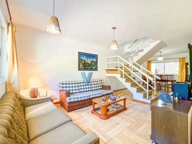 Imagem 4: Casa Dentro de Condomínio com 4 Quartos no Comary- Teresópolis