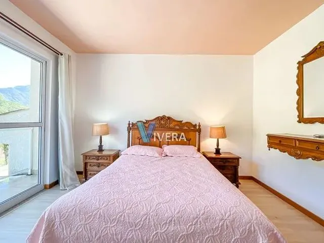 Imagem 13: Casa Dentro de Condomínio com 4 Quartos no Comary- Teresópolis