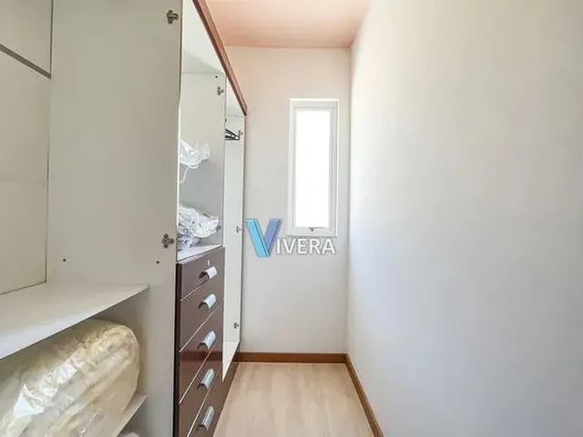 Imagem 15: Casa Dentro de Condomínio com 4 Quartos no Comary- Teresópolis