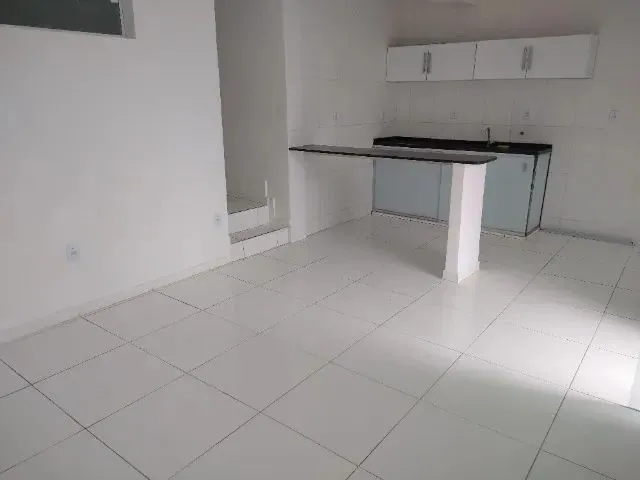 Imagem 4: Itapoan - Casa 3 Quartos, Ampla, Próxima Dorival Caymmi - Comércio/Residência