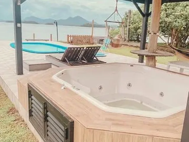 Imagem 3: Casa Frente Mar Vila da Glória
