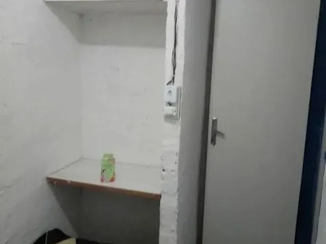 Imagem 2: Quartos em Colombo Perto do Terminal Maracanã e Park Shopping