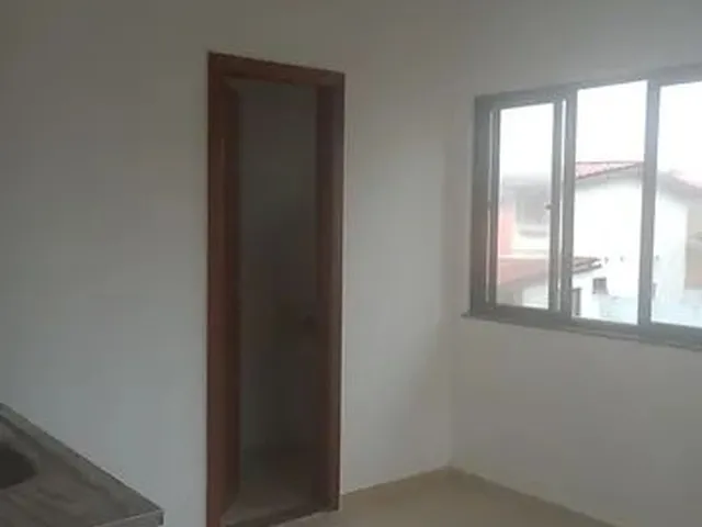 Imagem 5: Kitnet/Conjugado para Aluguel Tem 20 Metros Quadrados com 1 Quarto em Boca do Rio - Salvad
