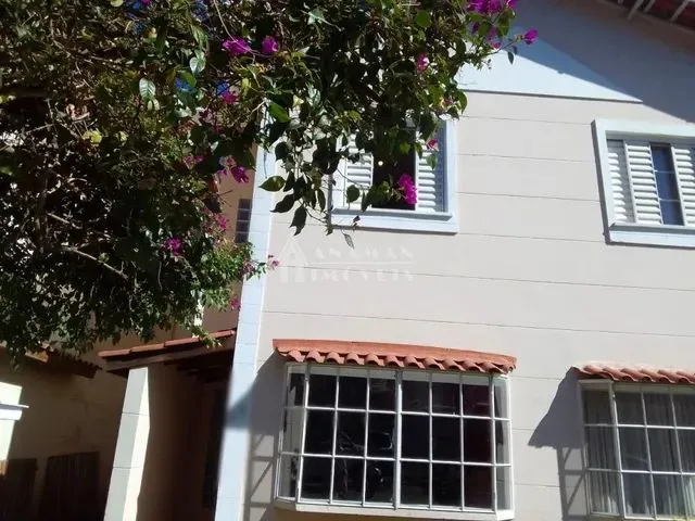 Imagem: Cotia - Casa Padrão - Barro Branco