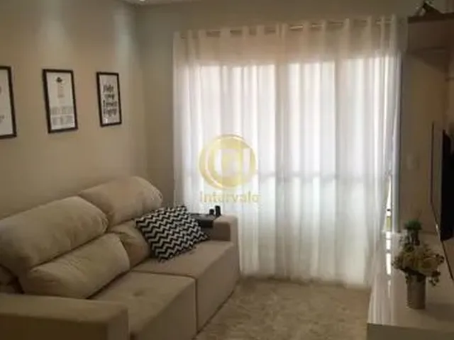 Imagem: O apartamento possui 2 Dormitórios, 1 Suíte, 1 Banheiro,