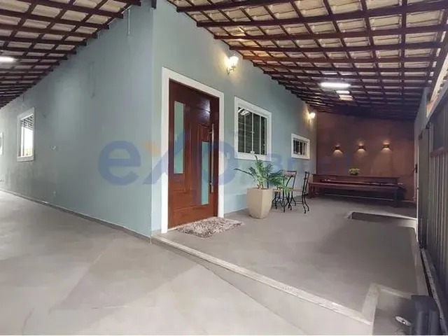 Imagem 3: Maravilhosa Casa Linear com Área Gourmet e Piscina