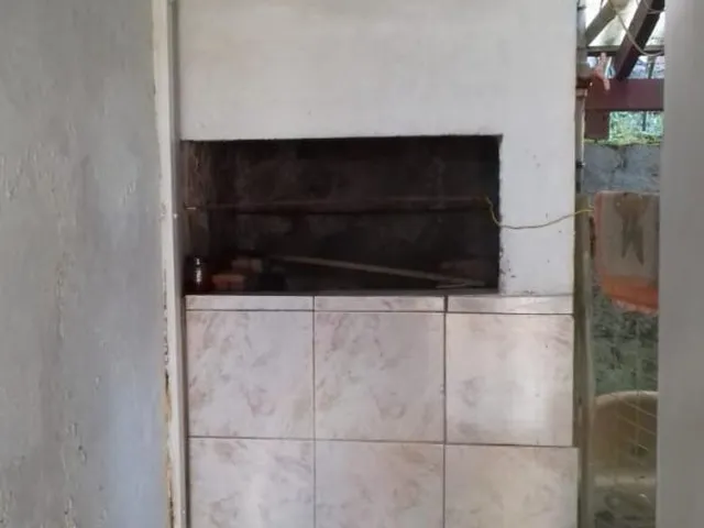 Imagem 3: Casa Mista com 3 Dormitorio(s) localizado(a) no bairro Centro em Araricá / Rio Grande
