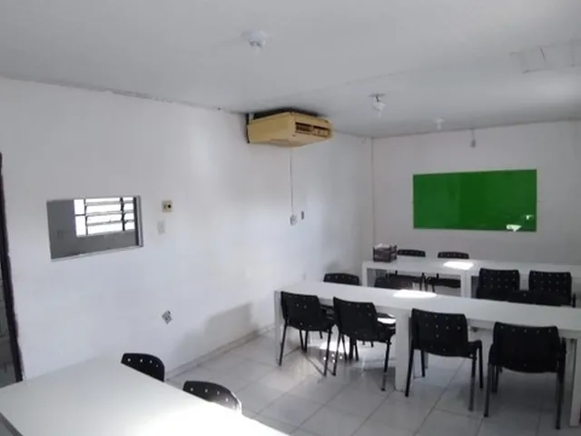 Imagem 2: Imóvel Comercial com 338M2 na Rua Antônio Barreto, Umarizal