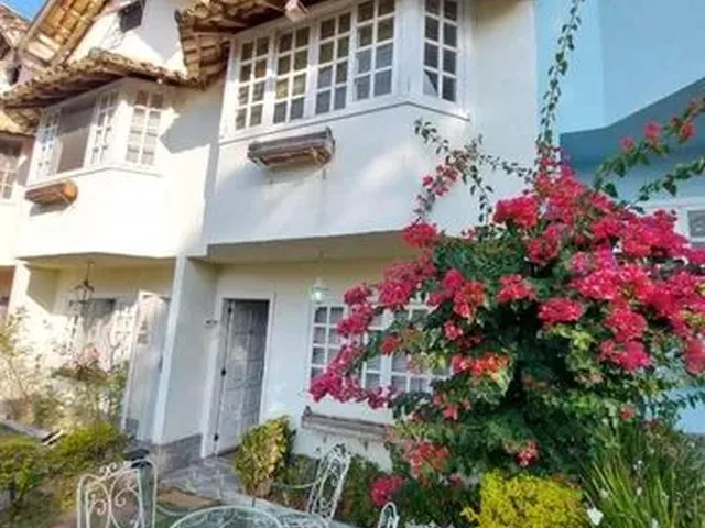 Imagem 1: Casa a Venda em Condomínio
