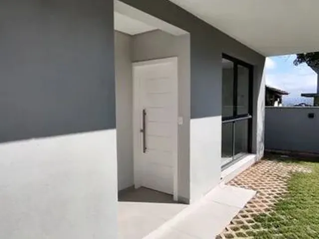 Imagem 1: Casa Nova em Estilo Moderno