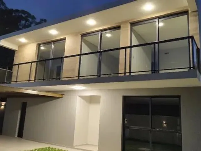 Imagem 4: Casa Nova em Estilo Moderno