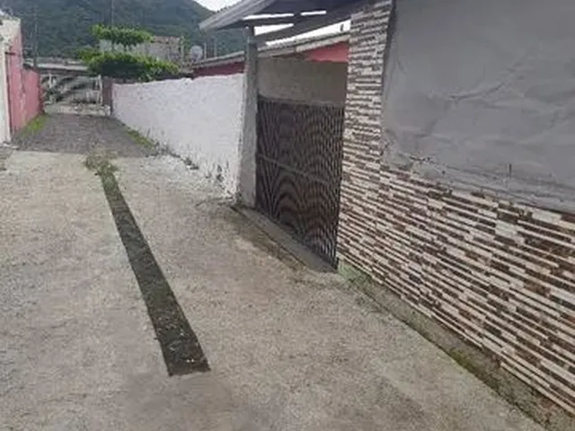 Imagem: Casa na Praia de Caiobá