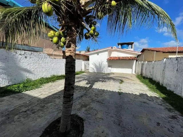 Imagem 1: Casa em Nova Parnamirim para Aluguel com 3 Quartos Sendo Uma Suíte