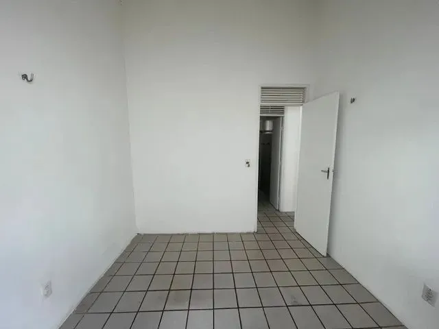 Imagem 7: Casa em Nova Parnamirim para Aluguel com 3 Quartos Sendo Uma Suíte