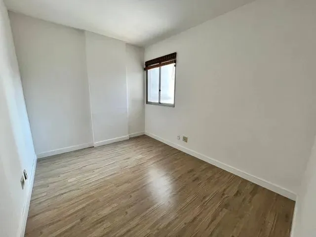 Imagem 16: Apartamento para Aluguel de 99 M² com 2 Quartos - Centro, Juiz de Fora (Mg