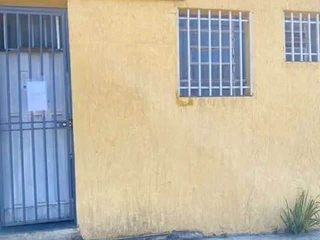 Imagem 1: Alugo Quarto Quarto com aluguel por R$500 /mês