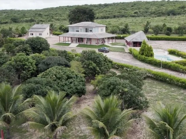 Imagem: Vendo Fazenda / Sítio Porteira Fechada!